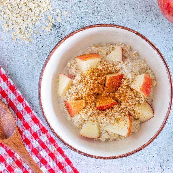 Cinnamon Vanilla Overnight Oats