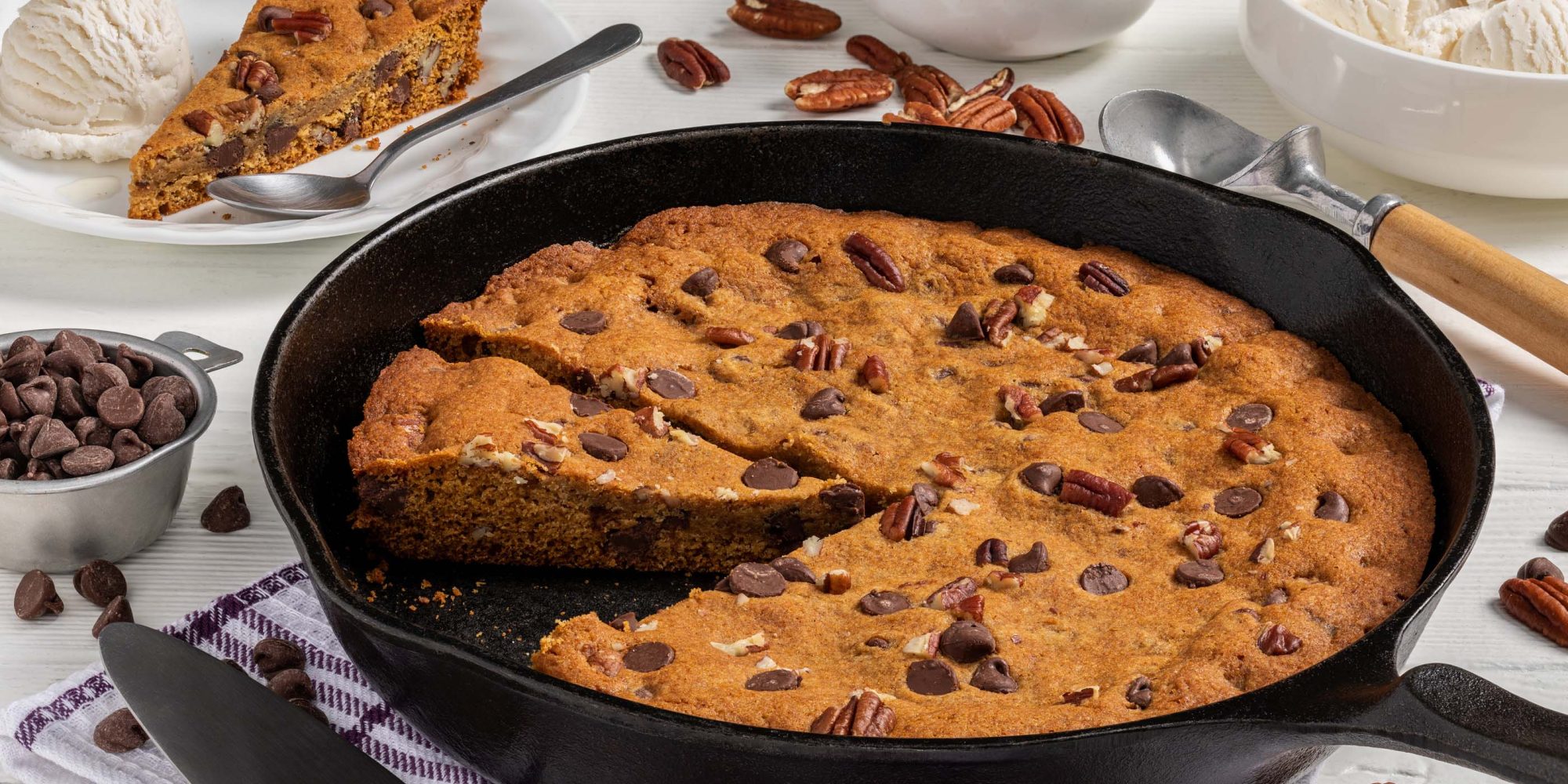 Chocolate Pecan Skillet Cookie