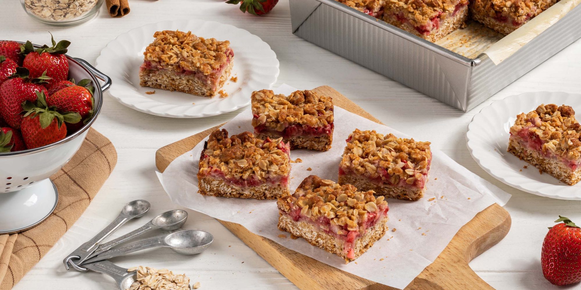 Strawberry Streusel Bars