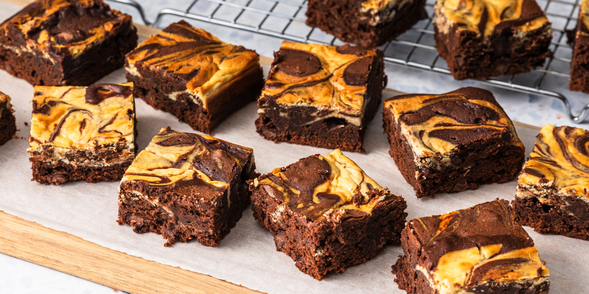 Brownies with Cheesecake Swirl